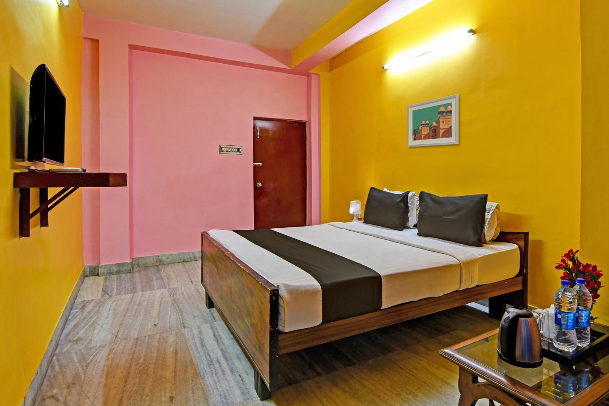 OYO Flagship 75235 Hotel Red Rose Kalkutta Exterior foto
